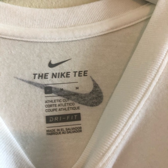 Nike dri-fit tank - Picture 2 of 2